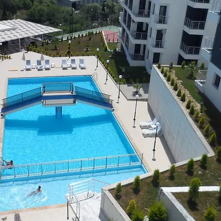 Belize Deluxe Отель 5*