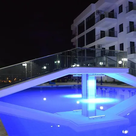 Belize Deluxe Отель 5*